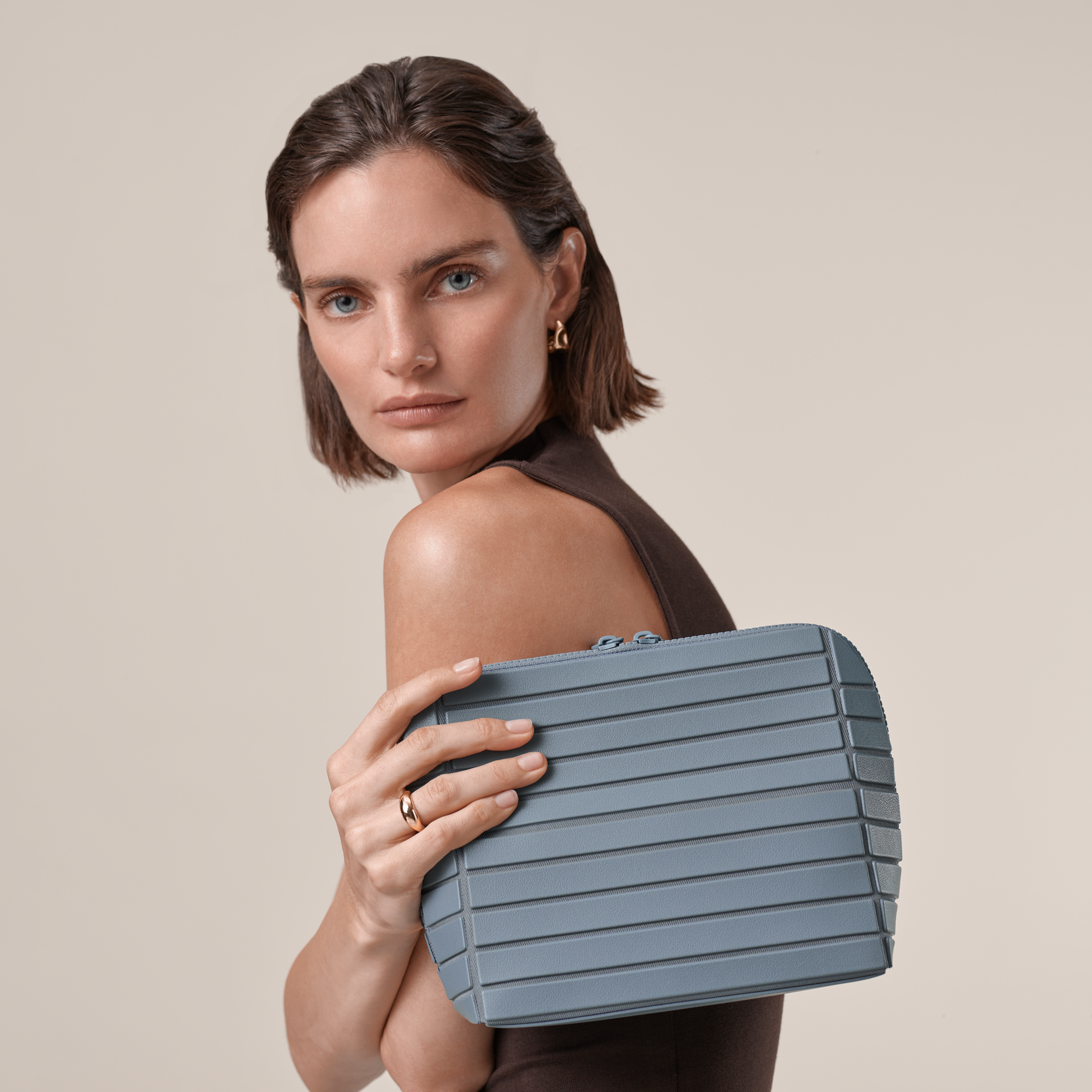 Parallelle has rebranded to Afform: a full guide to the travel organization line
