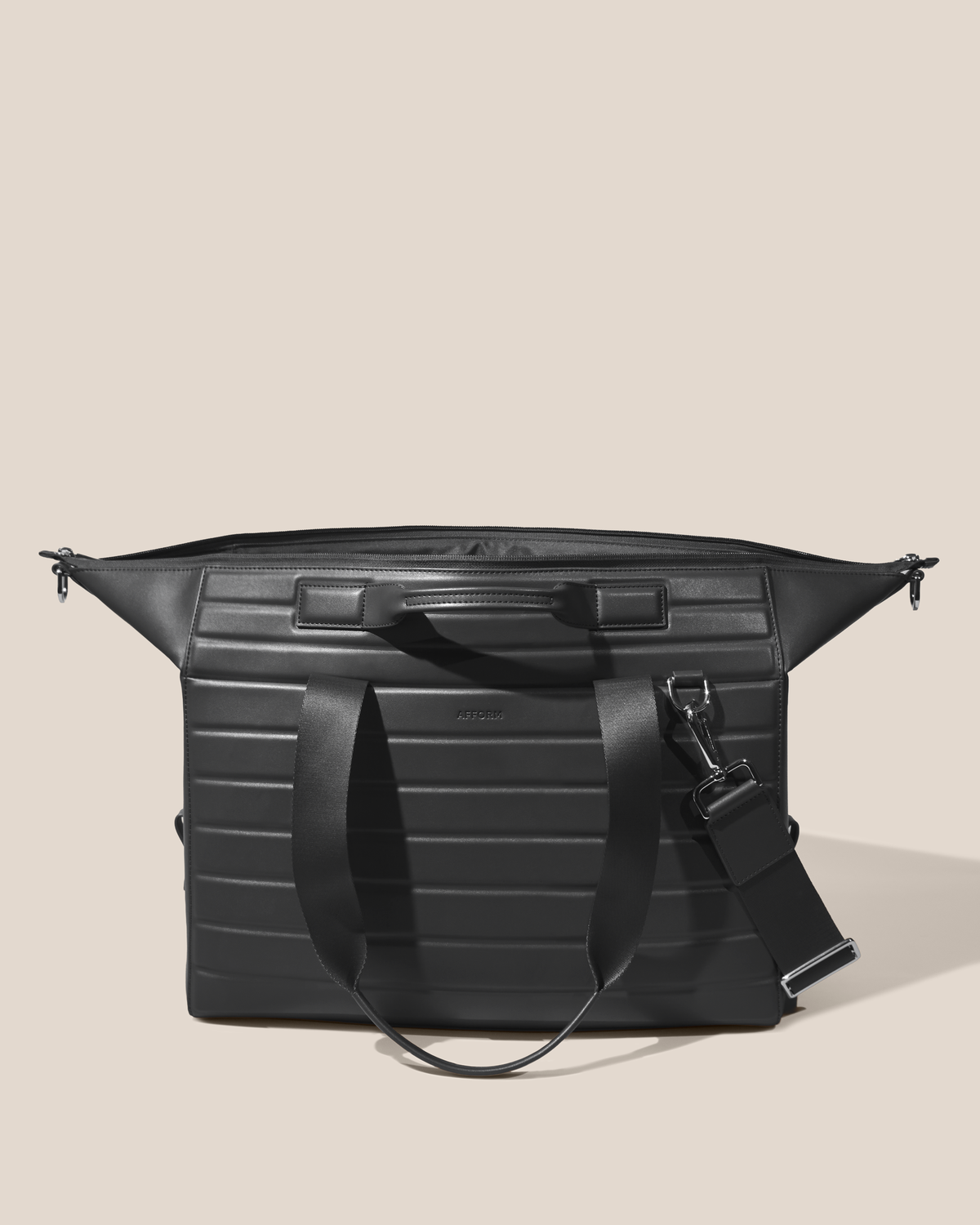 The Onyx Overnighter