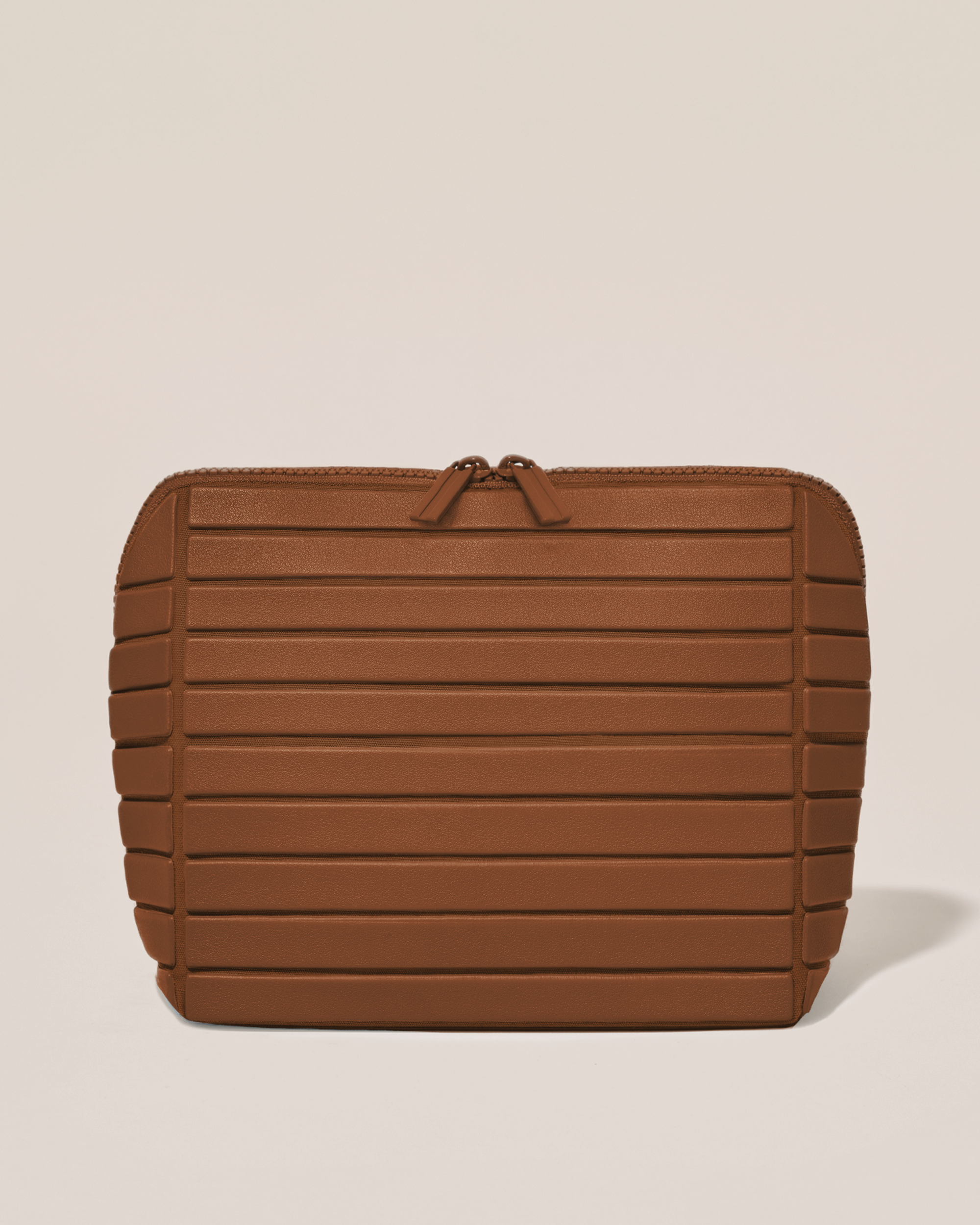 Closed Afform Medium Vicuna (brown) Traveller makeup bag with structured horizontal bar design