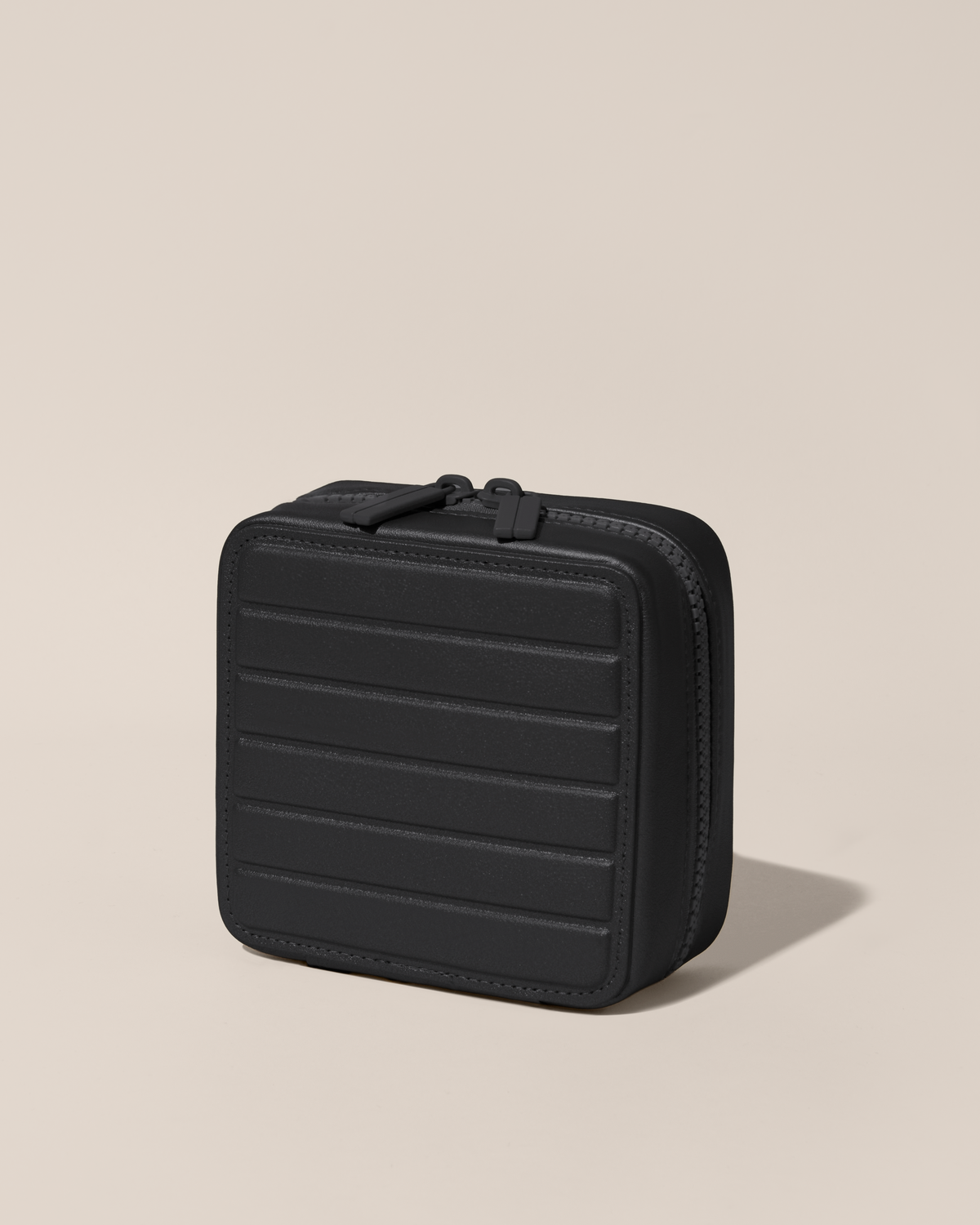 Small Onyx Vault